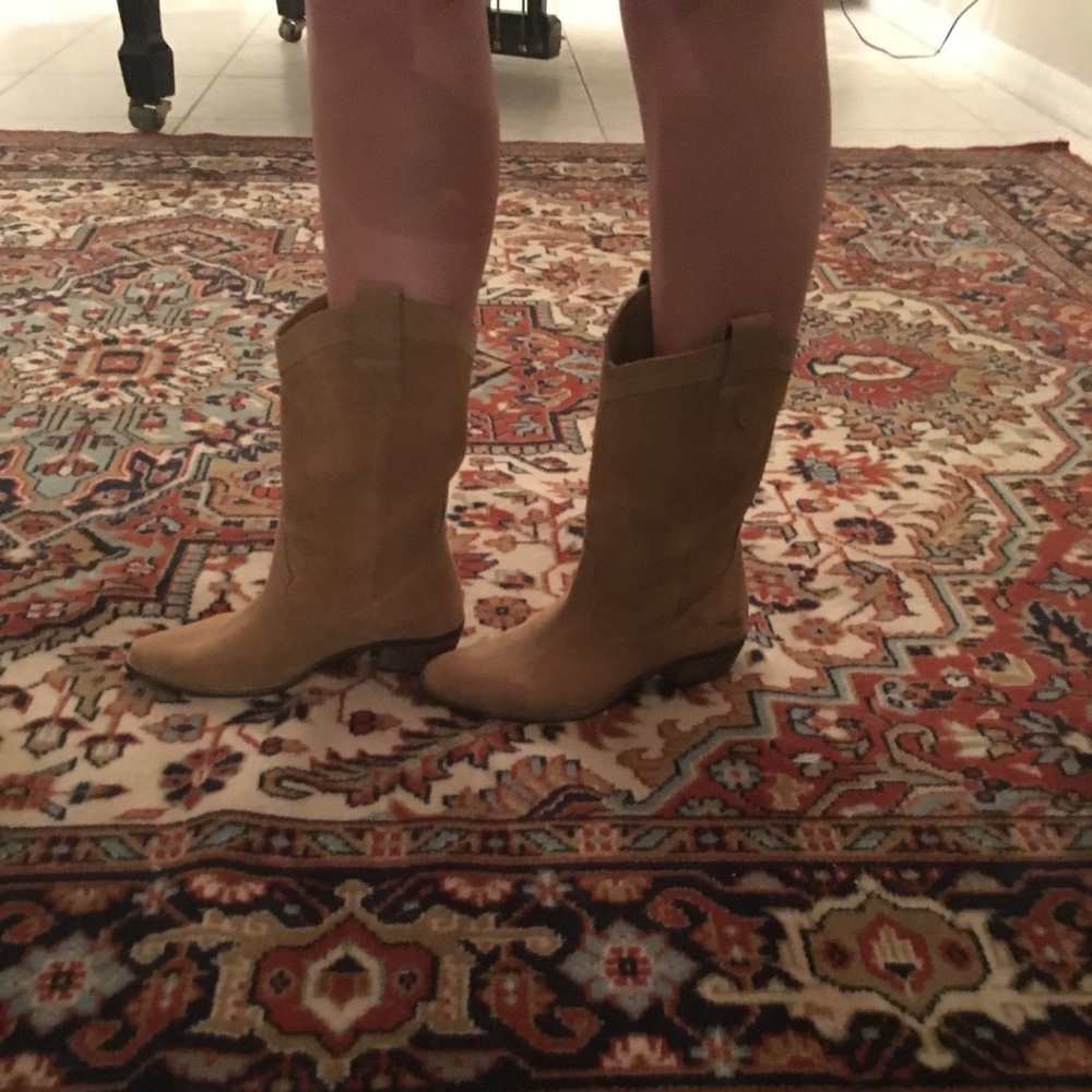Steve Madden Dritten Cognac Suede Cowboy Boots